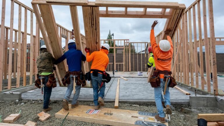 108112663-1750175296713-108112663-1741356573418-gettyimages-2203141392-US_HOUSING_STARTS.jpeg