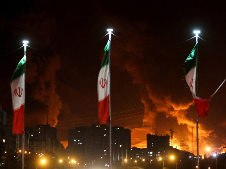 2025-06-17T060021Z_381411202_RC2P2FA1C0CT_RTRMADP_3_IRAN-NUCLEAR-ENERGY-COLUMN-1750215094.jpg