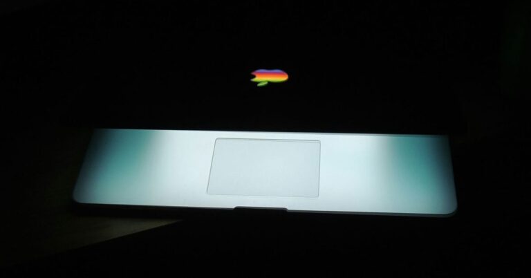 A-staggering-16-billion-logins-exposed-in-epic-data-breach-including-Apple-accounts.jpg