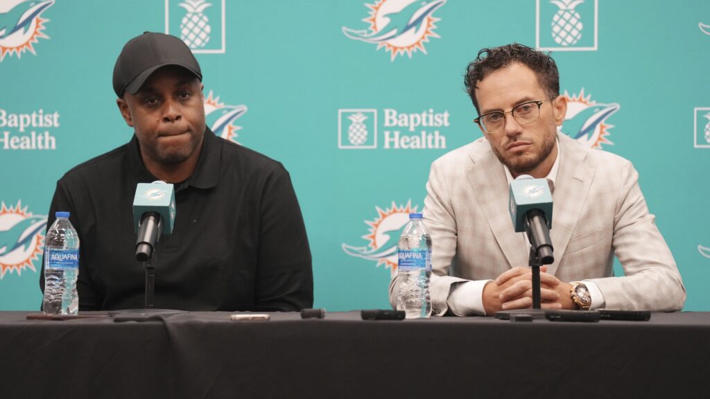 Dolphins_Draft_Football_46226_7884x4435_0500.jpg