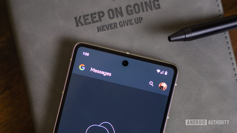 Google-Messages-app-open-on-smartphone-3.jpg
