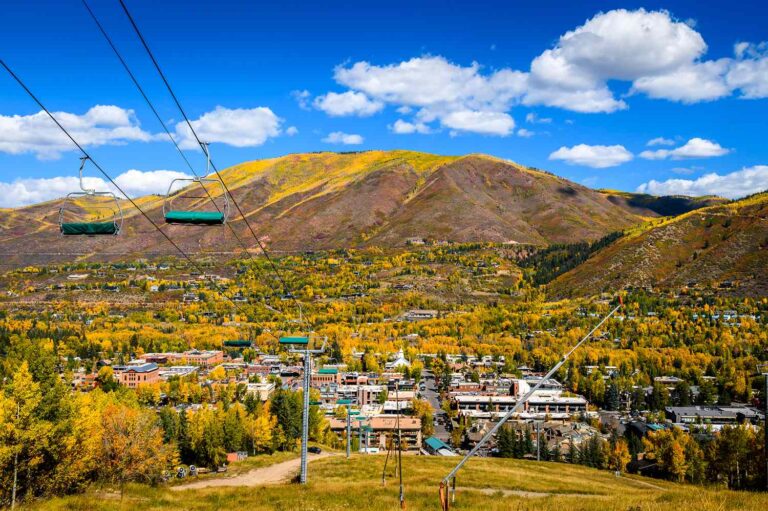 TAL-aspen-colorado-EXPNSVTOURISTDEST0625-44c1f49ea0104df798ec7fde1e467611.jpg