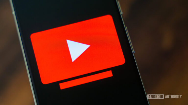 YouTube-TV-logo-on-smartphone-stock-photo-5.jpg